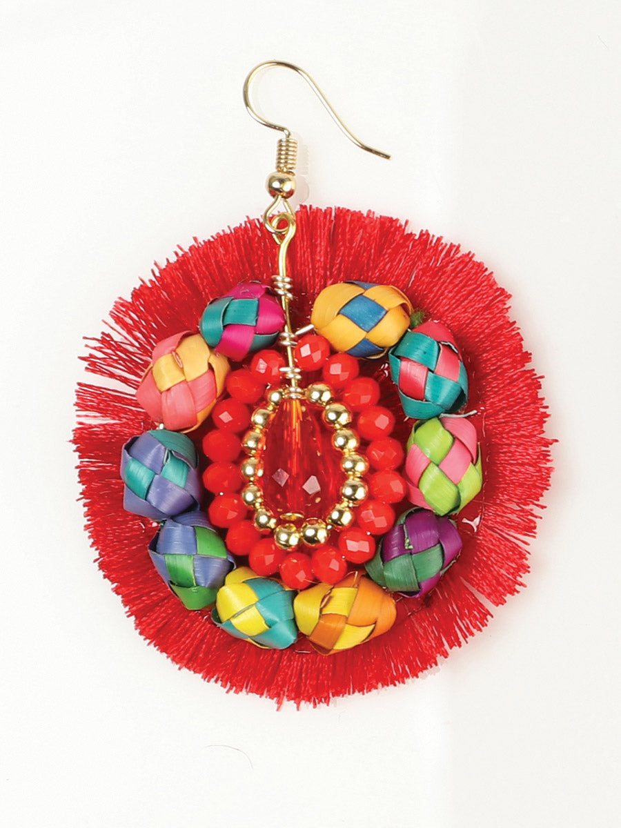 Pendientes artesanales hechos a mano con hilo de seda de palma rojo 603249