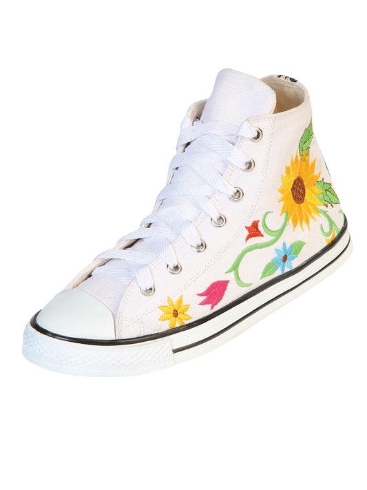 Zapatillas bordadas artesanalmente en lona textil blanca 602787