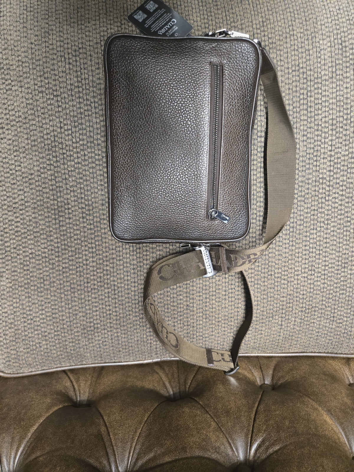 Men's&nbsp; Brown Crocodile-Embossed Leather Crossbody Shoulder Bag